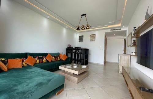Miramar Apartment | Beachfront High Standard Flat