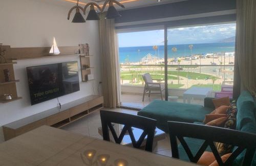 Miramar Apartment | Beachfront High Standard Flat