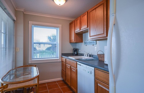 New Smyrna Beach House | Beachfront home with large deck, perfect for families! - 6492 S. Atlantic