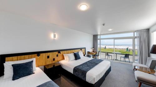 Hokitika Hotel | Beachfront Hotel Hokitika