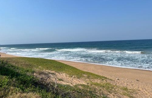 La Mercy Apartment | Beachfront Hotel, La Mercy