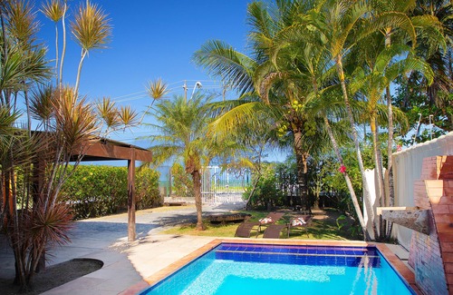Porto Seguro House | Beachfront house with 4 suites, barbecue and swimming pool in Porto Seguro.