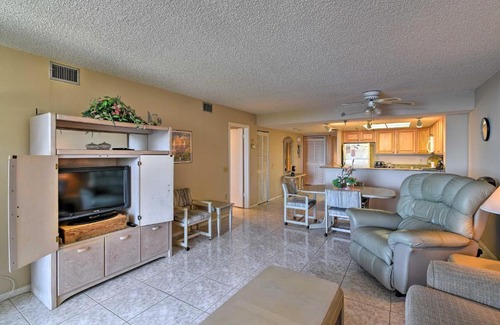 Hudson House | Beachfront Hudson Condo w/ Gulf Views!