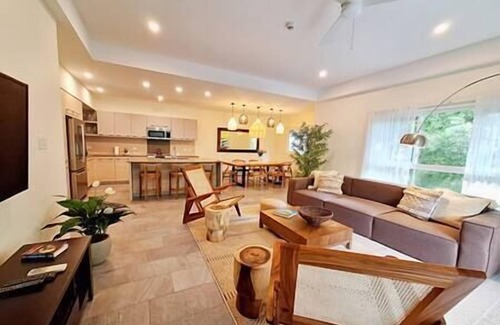 Uvita Condo | Beachfront Jungle Luxury! 3BD Penthouse Uvita