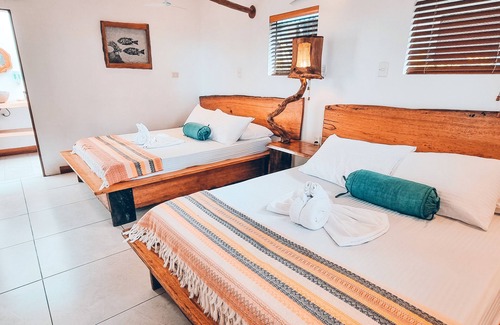 Drake Bay Cabin | Beachfront Kinkajou Cabin next to the Corcovado National Park-All meals included