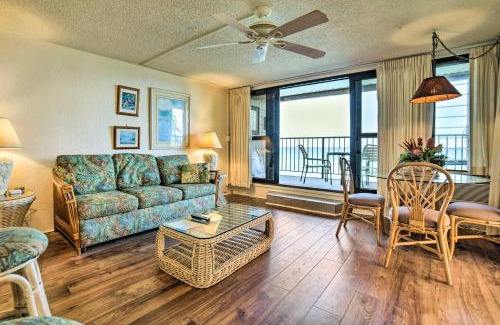 Honokowai Apartment | Beachfront Lahaina Condo Pool and Grill Access