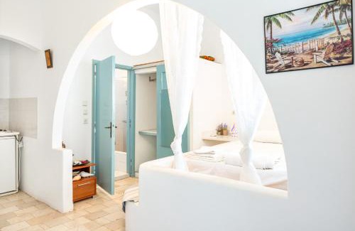 Patmos House | Beachfront Lampis Dolphin 1