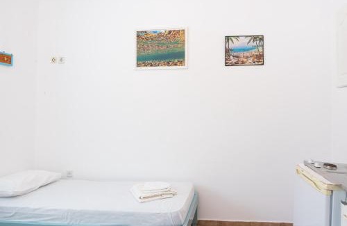 Patmos House | Beachfront Lampis Dolphin 3