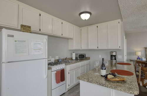 Downtown Condo | Beachfront Large Studio