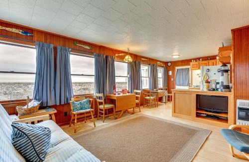 Ortley Beach House | Beachfront Lavallette Home - 2 Mi to Casino Pier!