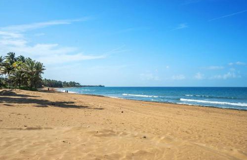 Mameyes II Apartment | Beachfront Luxury 2BR-Villa Acqua Rio Mar