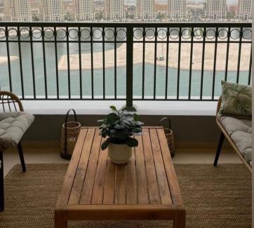 Doha Apartment | Beachfront Luxury Apartment-Pearl Island شقه مطله على الشاطئ بجزيرة اللؤلؤه
