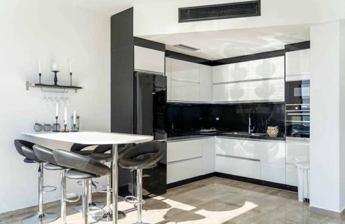 Sarande Apartment | Beachfront Luxury Penthouse.