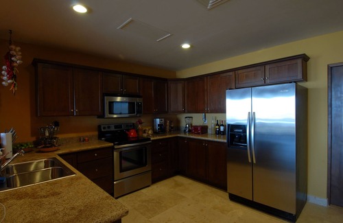 La Paz Condo | Beachfront Luxury Penthouse at Paraiso Del Mar