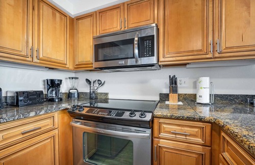 Brush - Stewarts Condo | Beachfront Luxury Villa, Ocean Walk Resort, Daytona Beach