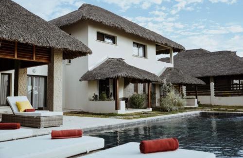Nosy Be Villa | Beachfront Luxury Villa with Infinity Pool