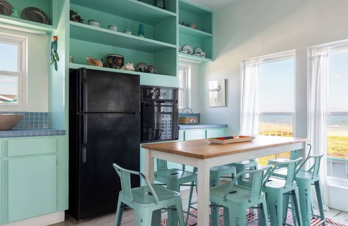 Galveston House | Beachfront Melody | Unique Home w/Great Water Views