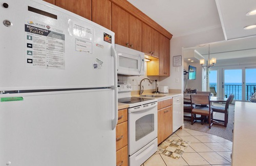 Nags Head Condo | Beachfront Nags Head condo w/deck & family entertainment