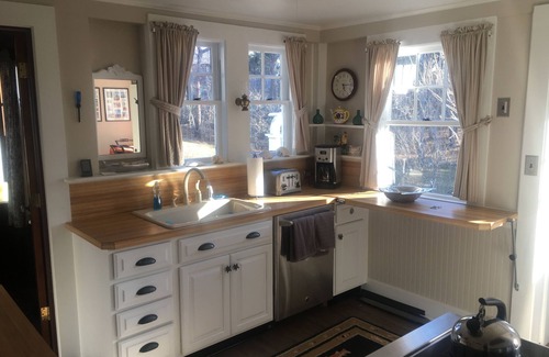 North Chatham House | Beachfront Nantucket style home with amazing views on 3 acre estate setting