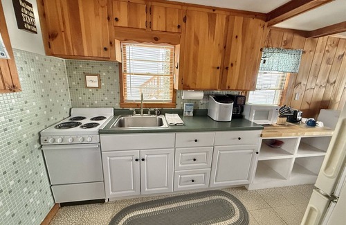Gray Cabin | BEACHFRONT ON LITTLE SEBAGO LAKE