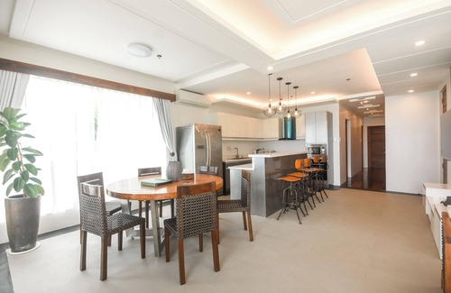 Aklan Province Resort | Beachfront Penthouse 3-BR resort in Boracay Island with private dip pool