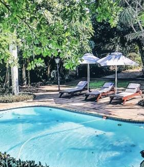 Zinkwazi Beach House | Beachfront petfriendly cottage