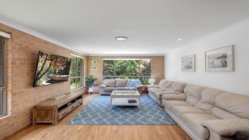 Culburra Beach House | Beachfront Pool House