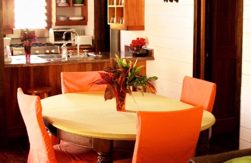 Palmetto Bay Villa | Beachfront, Private Pool, Bar & Restaurant, Dive Shop, Gated Beach Resort.