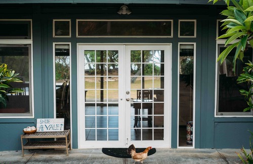 Hauula House | Beachfront Private, N. Shore & Legal Vacation!