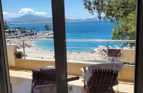 Kodrra Apartment | Beachfront Residence