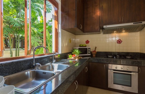 Laem Set Villa | Beachfront Retreat with Staff