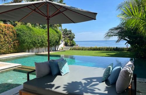 Lokapaksa Villa | Beachfront Rice Field View Lovina Villa Serenity Bali