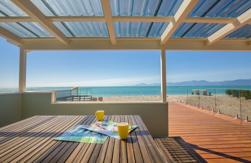 Ruby Bay House | Beachfront Ruby Bay - Mapua Beach House