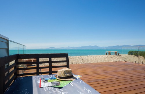 Ruby Bay House | Beachfront Ruby Bay - Mapua Beach House