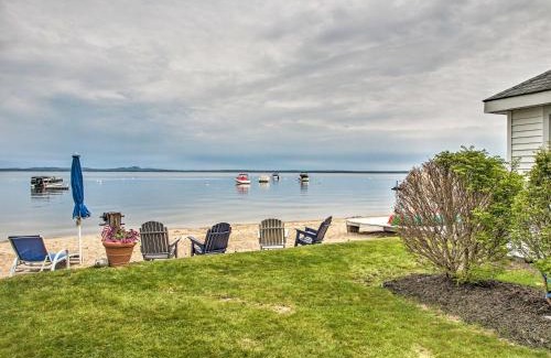 Sebago House | Beachfront Sebago Cottage with Deck and Grill!