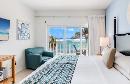 East End Resort | Beachfront Spectacular Full Ocean Views! Wyndham Reef Check in on December 28