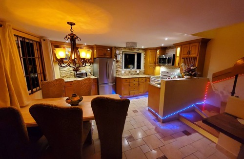 Costa House | Beachfront - Spectacular Luxury Single Family Home/Views - Newly Renovated