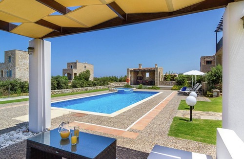 Rapaniana Villa | Beachfront Stone Villa With Private Pool