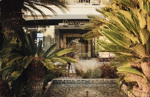 Pointe Croisette Apartment | Beachfront Studio Cannes