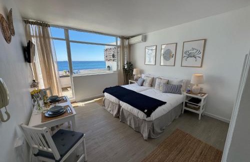 Gibraltar Apartment | Beachfront Sunrise Sands Retreat, Gibraltar