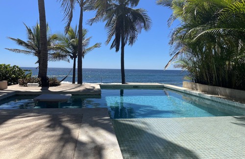 El Zonte Cottage | Beachfront Surf Shack - Good Vibes Only