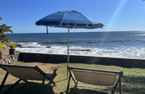 El Zonte Cottage | Beachfront Surf Shack - Good Vibes Only