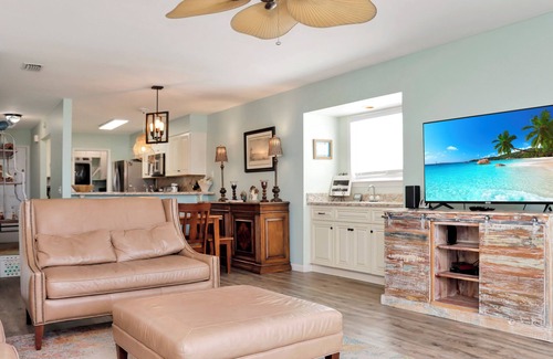 Cape San Blas House | 🌊Beachfront Townhome | Pet Friendly | Sunset Treasures🌊