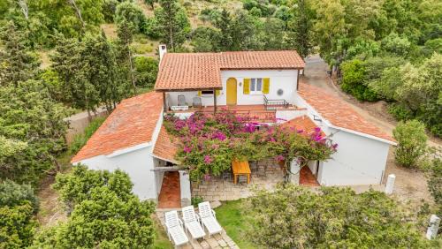 Muravera House | Beachfront Traditional Villa
