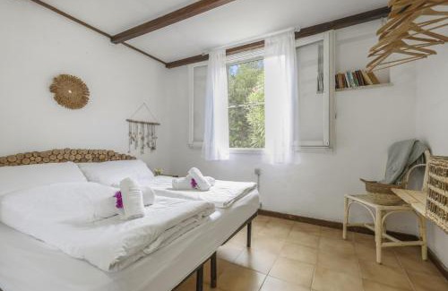 Muravera House | Beachfront Traditional Villa