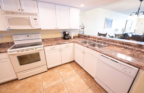 Indian Harbour Beach Condo | Beachfront Vacation Rental, Well maintained & great natural lighting,Ocean views