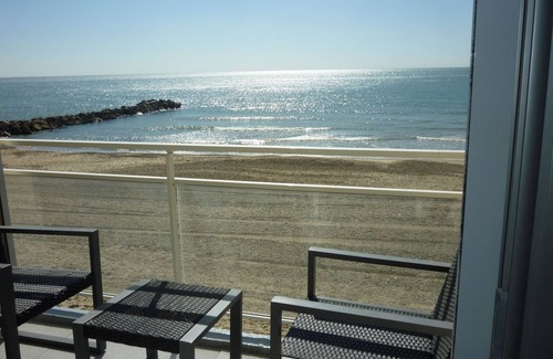 Palavas-les-Flots Apartment | Beachfront vacation on the beach in Palavas-les-Flots!