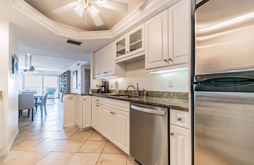 Golden Beach Condo | Beachfront Venice Island Condo