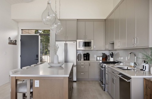 Black Creek House | Beachfront Villa #14 at THE BEACH HOUSE