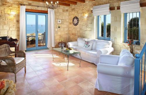 Rapaniana Villa | Beachfront villa Aqua Marine with private pool,ping-pong & BBQ